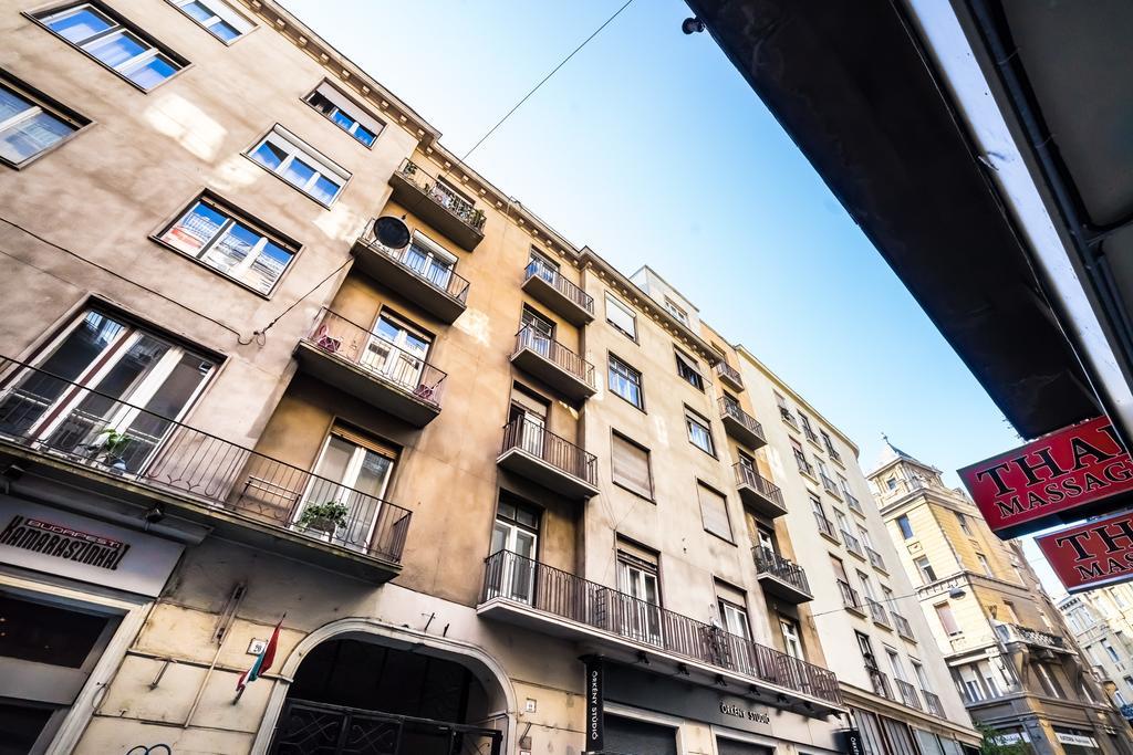 Bpr Charming Design Apartment With Balcony, A/C Budapest Eksteriør bilde