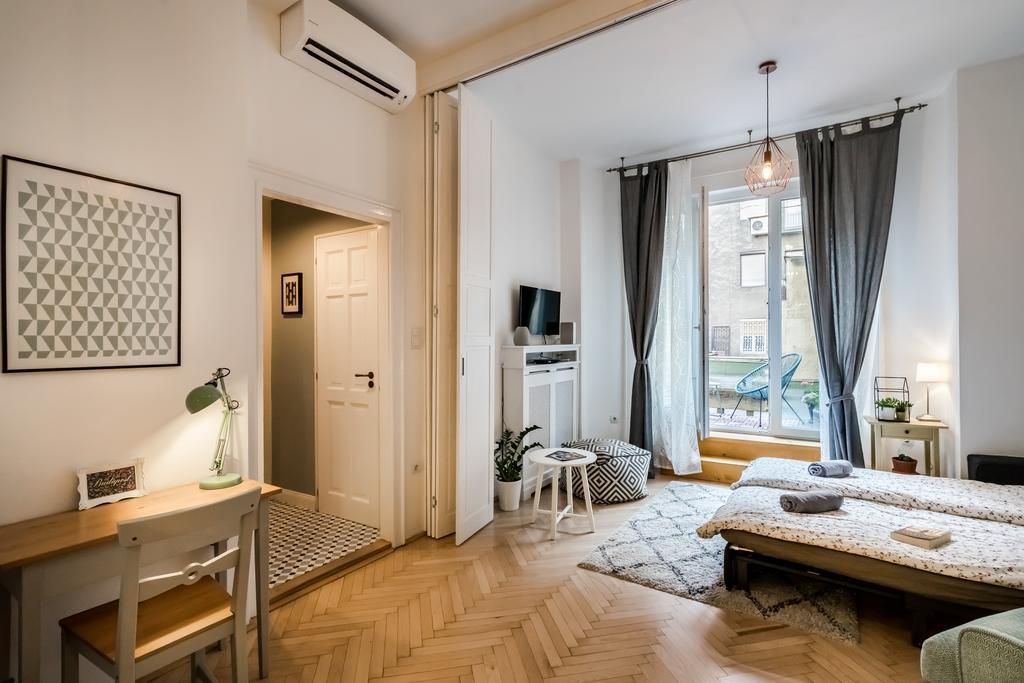 Bpr Charming Design Apartment With Balcony, A/C Budapest Eksteriør bilde