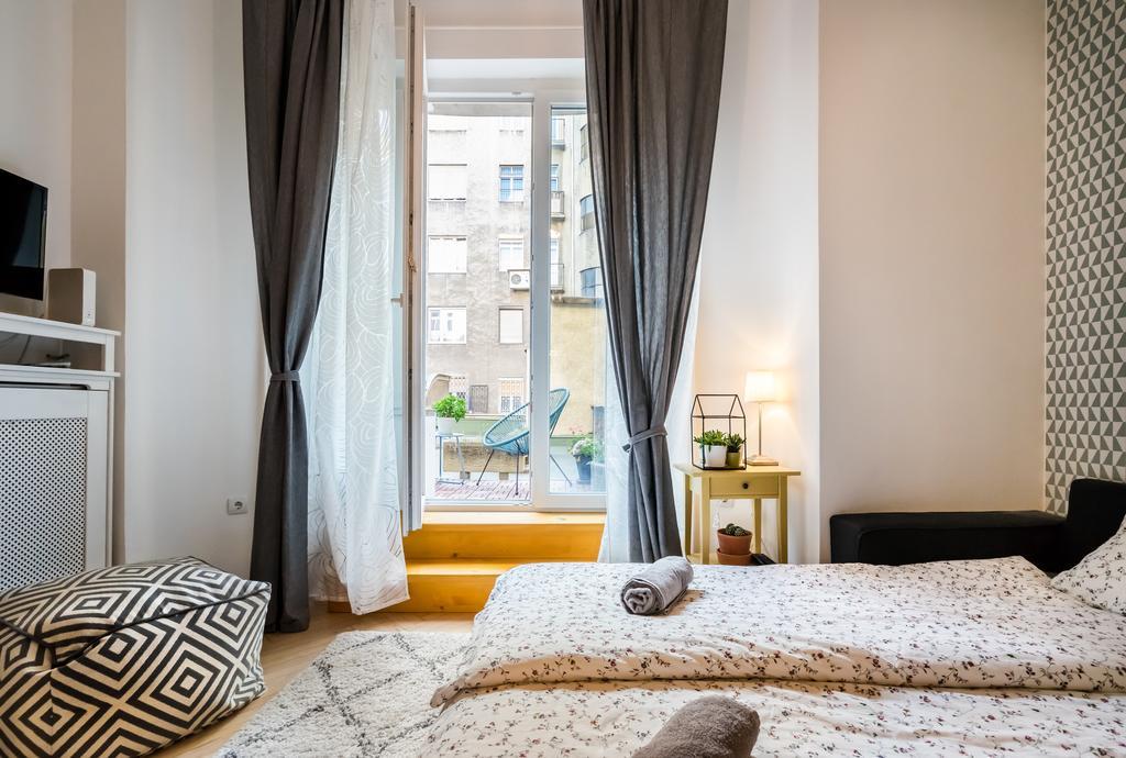 Bpr Charming Design Apartment With Balcony, A/C Budapest Eksteriør bilde